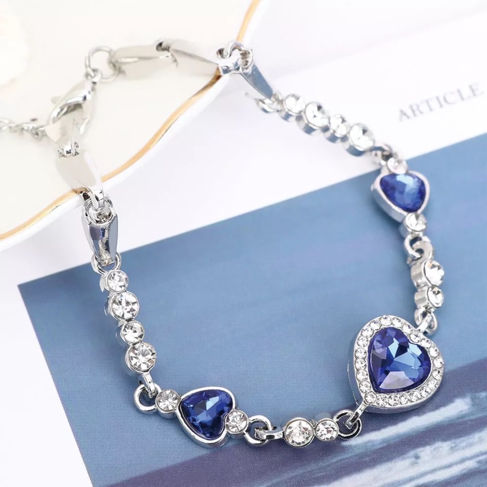 NWT Blue sapphire with diamonds bracelet - Picture 4 of 9